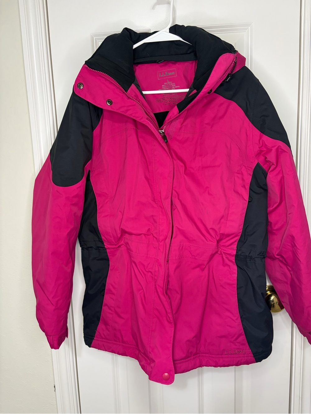 L.L.Bean Women’s PrimaLoft insulated ski/winter jacket, size L